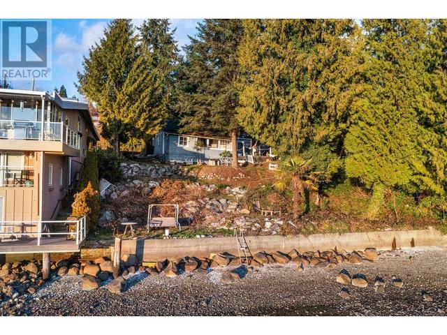 1250 Alderside Road, House detached with 2 bedrooms, 1 bathrooms and 2 parking in Port Moody BC | Image 8