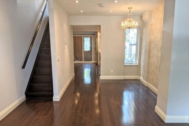 257 Claremont St, House attached with 3 bedrooms, 1 bathrooms and 0 parking in Toronto ON | Image 27
