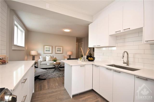 2 - 375 Mackay Street, Condo with 3 bedrooms, 1 bathrooms and null parking in Ottawa ON | Image 11