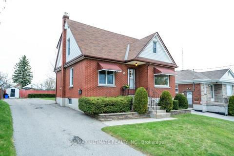 224 College Ave, House detached with 3 bedrooms, 2 bathrooms and 8 parking in Oshawa ON | Card Image