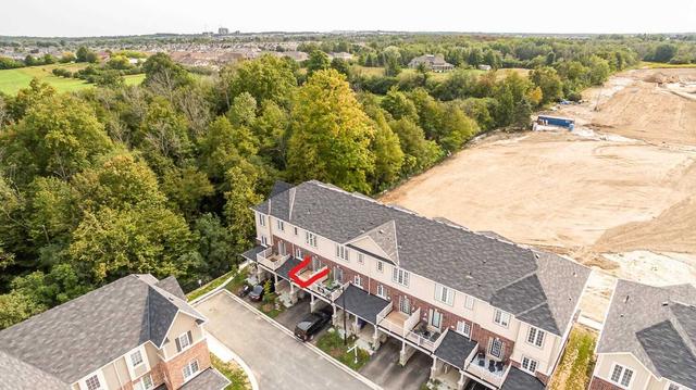 44 - 88 Decorso Dr, House attached with 3 bedrooms, 3 bathrooms and 2 parking in Guelph ON | Image 23