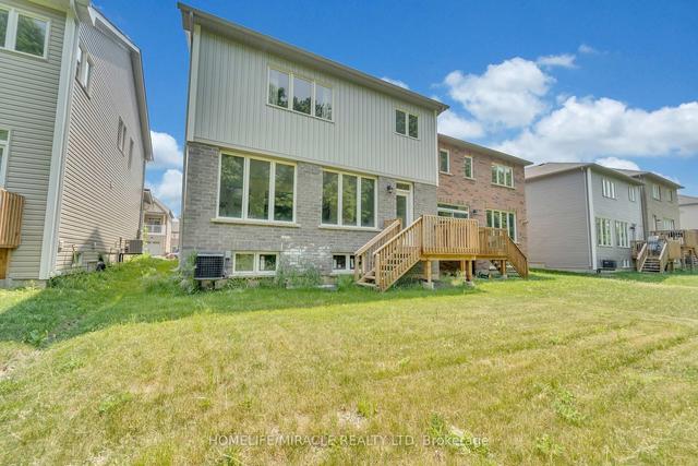 8731 Chickory Tr N, House detached with 4 bedrooms, 3 bathrooms and 4 parking in Niagara Falls ON | Image 27