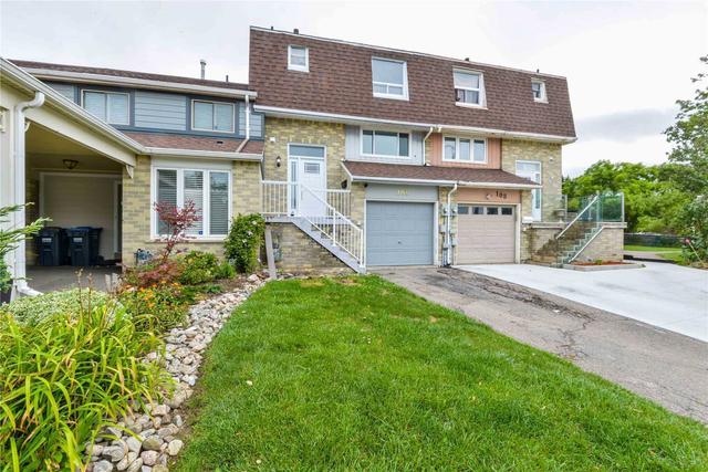 106 Primrose Cres, House attached with 3 bedrooms, 2 bathrooms and 3 parking in Brampton ON | Image 12