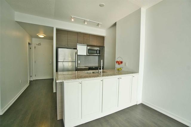 1707 - 62 Forest Manor Rd, Condo with 1 bedrooms, 1 bathrooms and 1 parking in Toronto ON | Image 3