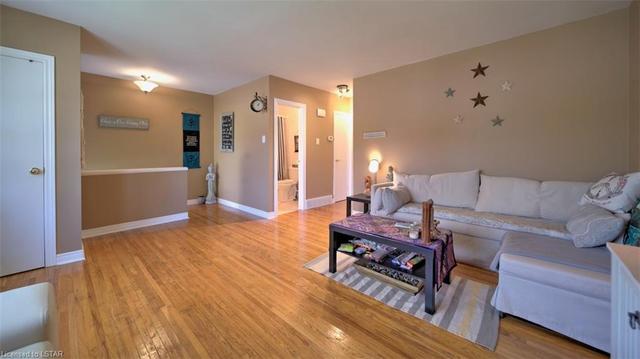117 Cecilia Avenue, House semidetached with 3 bedrooms, 1 bathrooms and null parking in London ON | Image 24