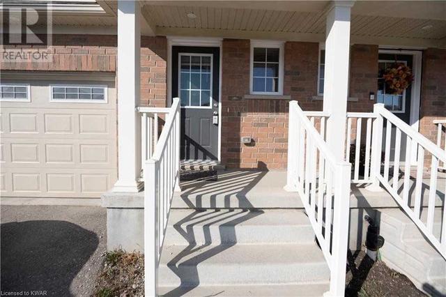 85 Grand Flats Tr, House attached with 3 bedrooms, 3 bathrooms and 2 parking in Kitchener ON | Image 10