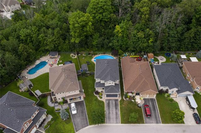 1051 Nantyr Dr, House detached with 4 bedrooms, 4 bathrooms and 6 parking in Innisfil ON | Image 32