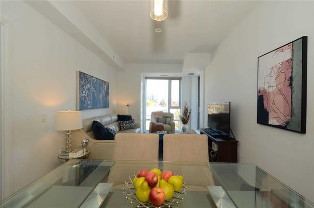 256 - 60 Ann O'reilly Rd, Condo with 2 bedrooms, 2 bathrooms and 1 parking in Toronto ON | Image 4
