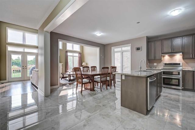 77 Gibson Circ, House detached with 4 bedrooms, 3 bathrooms and 4 parking in Bradford West Gwillimbury ON | Image 13