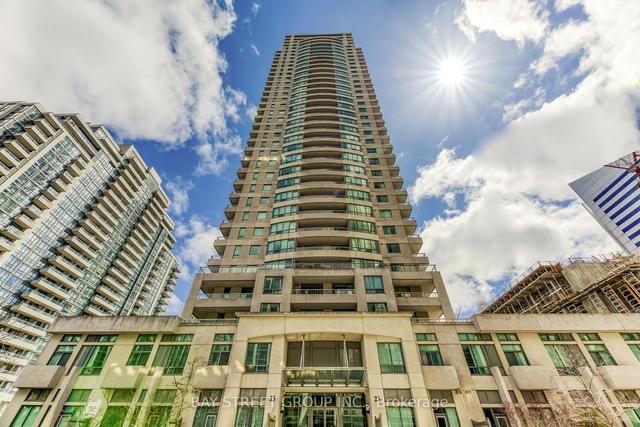 2008 - 23 Hollywood Ave, Condo with 2 bedrooms, 2 bathrooms and 1 parking in Toronto ON | Image 1