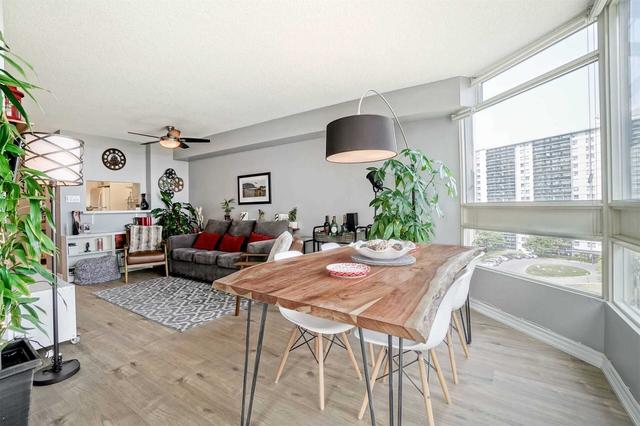 801b - 3231 Eglinton Ave E, Condo with 1 bedrooms, 1 bathrooms and 1 parking in Toronto ON | Image 4