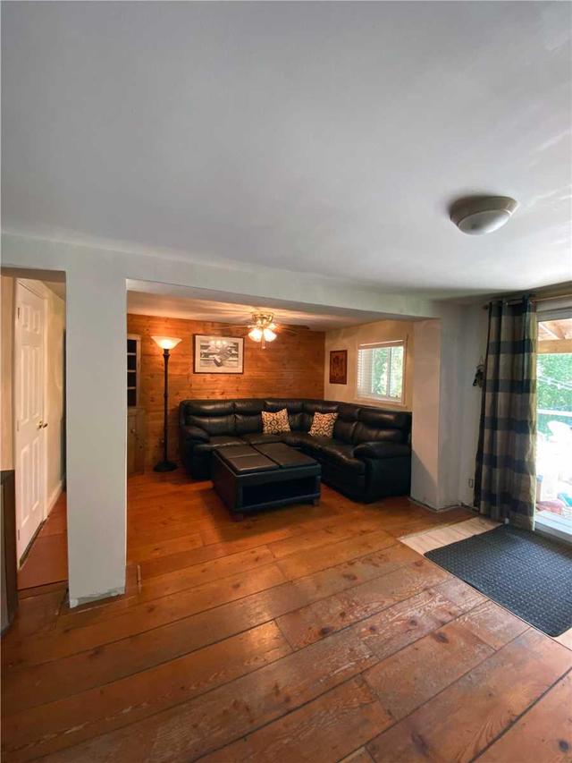 213 Main St N, House detached with 4 bedrooms, 1 bathrooms and 6 parking in Newmarket ON | Image 20