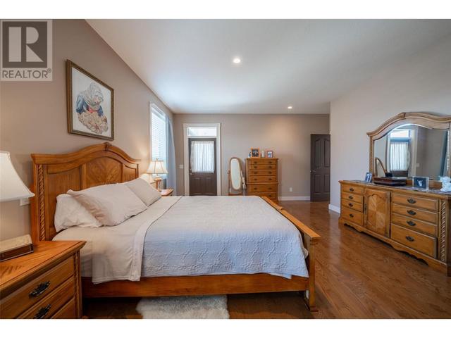 5024 Seon Crescent, House detached with 5 bedrooms, 4 bathrooms and 5 parking in Kelowna BC | Image 23