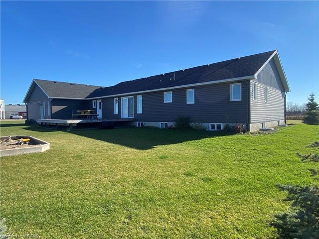 311004 571 Highway, House detached with 6 bedrooms, 3 bathrooms and 10 parking in Armstrong ON | Image 24