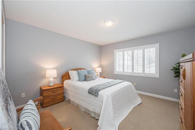 16 Atto Drive, House detached with 4 bedrooms, 3 bathrooms and 4 parking in Guelph ON | Image 16