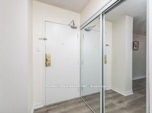 1604 - 25 Kensington Rd, Condo with 2 bedrooms, 1 bathrooms and 1 parking in Brampton ON | Image 5