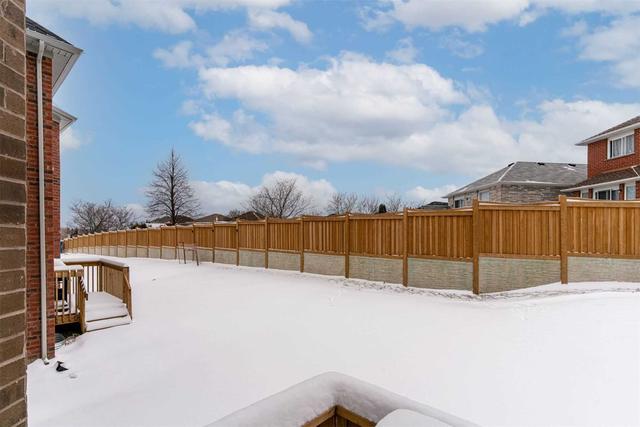166 Lyle Dr, House detached with 4 bedrooms, 3 bathrooms and 7 parking in Clarington ON | Image 33
