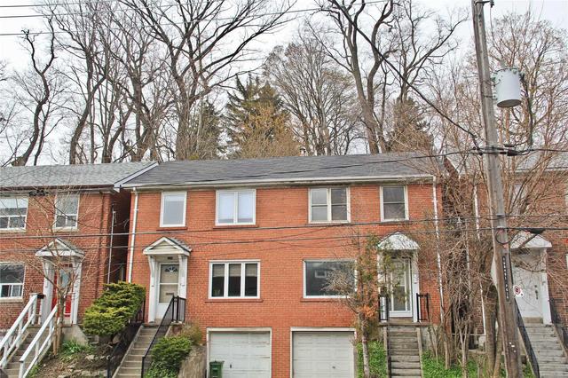 618 Davenport Rd, House semidetached with 3 bedrooms, 1 bathrooms and 1 parking in Toronto ON | Image 1
