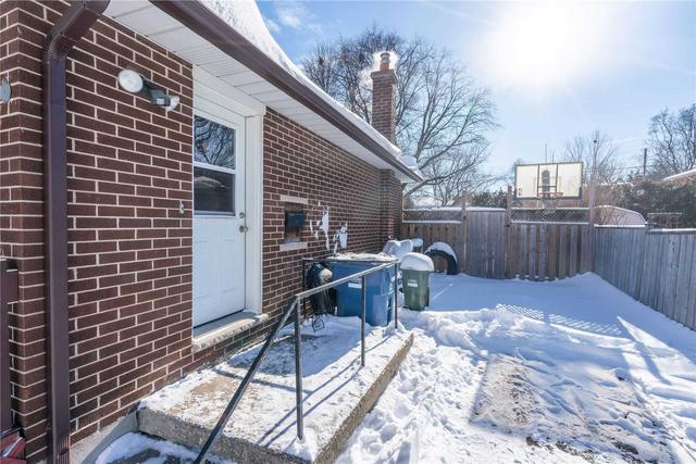 36 Freeman Ave, House detached with 2 bedrooms, 1 bathrooms and 3 parking in Guelph ON | Image 30