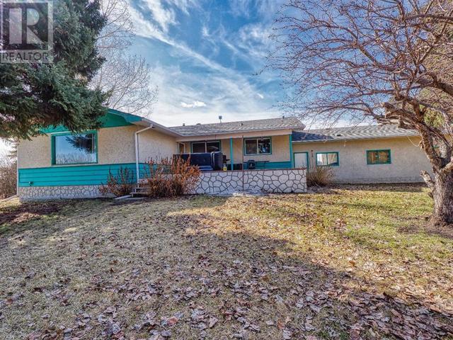 12153 Township Road 284, Home with 3 bedrooms, 2 bathrooms and null parking in Rocky View County AB | Image 11