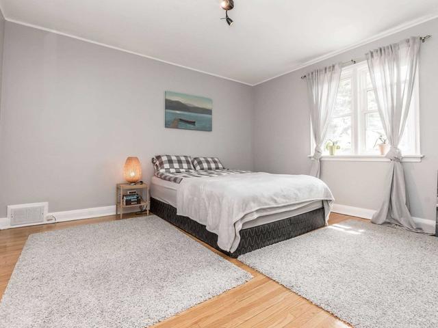 27 Mayland Ave, House detached with 4 bedrooms, 2 bathrooms and 4 parking in Toronto ON | Image 9