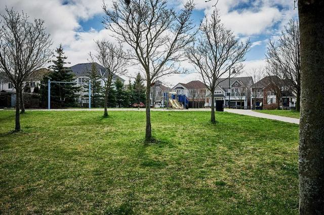 2 Handley Cres, House detached with 4 bedrooms, 4 bathrooms and 4 parking in Ajax ON | Image 21