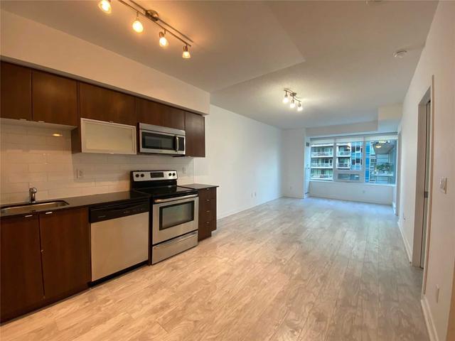 802 - 59 East Liberty St, Condo with 1 bedrooms, 1 bathrooms and 1 parking in Toronto ON | Image 2