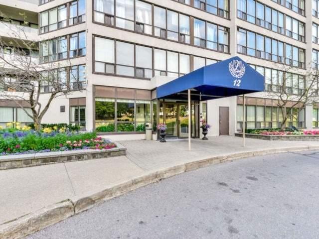 1213 - 12 Laurelcrest St, Condo with 2 bedrooms, 2 bathrooms and 1 parking in Brampton ON | Image 2