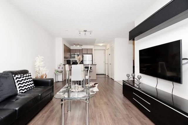 648 - 525 Wilson Ave, Condo with 1 bedrooms, 1 bathrooms and 1 parking in Toronto ON | Image 4