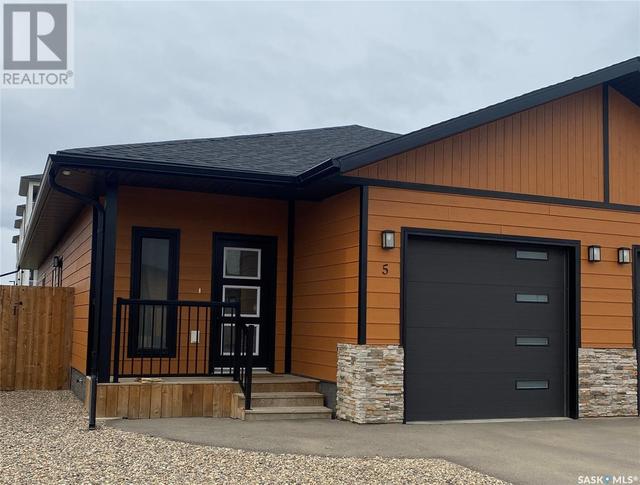 5 - 171 Heritage Landing Crescent, House attached with 2 bedrooms, 2 bathrooms and null parking in Battleford SK | Card Image