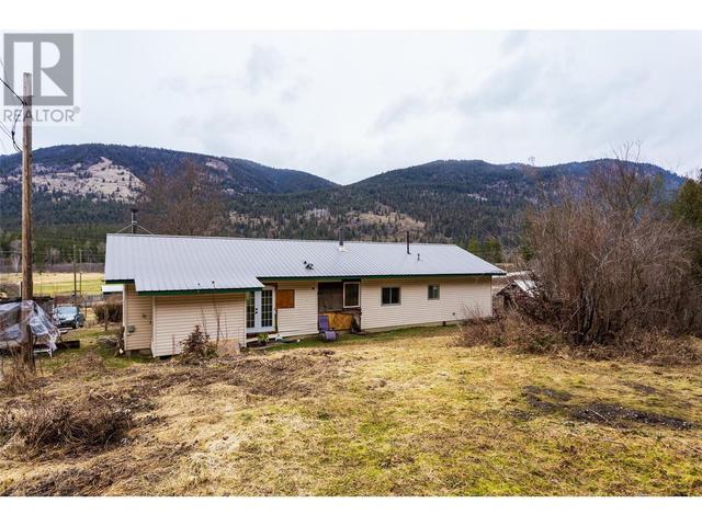 1538 Highway 6, House detached with 3 bedrooms, 1 bathrooms and 14 parking in Lumby BC | Image 39