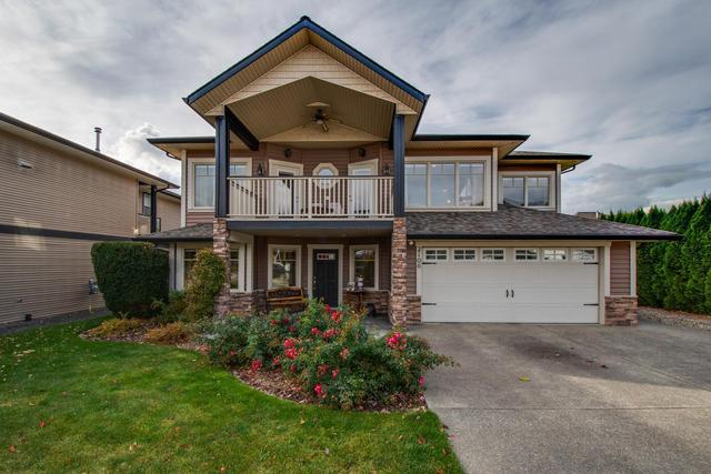 2106 Heitman Street, House detached with 4 bedrooms, 3 bathrooms and 4 parking in Enderby BC | Image 2