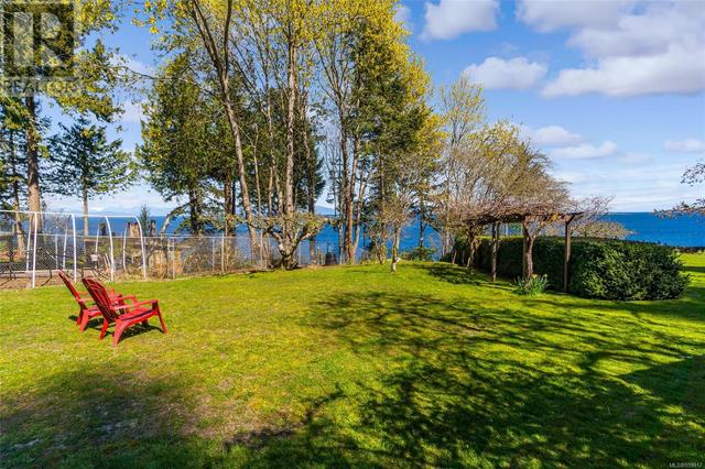3512 Stephenson Point Rd, House detached with 3 bedrooms, 2 bathrooms and 2 parking in Nanaimo BC | Image 51