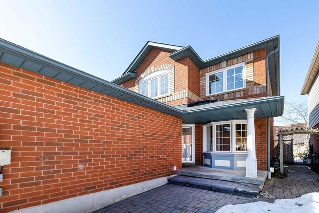 102 Waller St, House semidetached with 3 bedrooms, 2 bathrooms and 3 parking in Whitby ON | Image 23