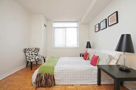 801 - 70 Mill St, Condo with 3 bedrooms, 2 bathrooms and 1 parking in Toronto ON | Image 7