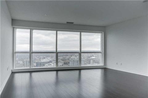 5616 - 386 Yonge St, Condo with 3 bedrooms, 2 bathrooms and 1 parking in Toronto ON | Image 7