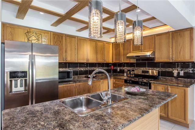 104 Northern Dancer Dr, House detached with 4 bedrooms, 5 bathrooms and 2 parking in Oshawa ON | Image 7
