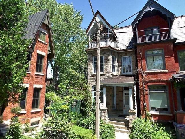 59 Callender St, House attached with 5 bedrooms, 2 bathrooms and 2 parking in Toronto ON | Image 1