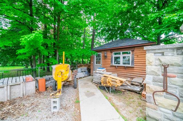 534 Big Bay Point Rd, House detached with 3 bedrooms, 3 bathrooms and 14 parking in Barrie ON | Image 3