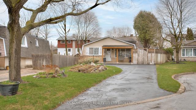 65 Brendawood Cres, House detached with 3 bedrooms, 2 bathrooms and 5 parking in Waterloo ON | Image 12