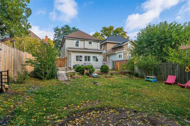 41 Brighton Ave N, House detached with 4 bedrooms, 1 bathrooms and 3 parking in Brantford ON | Image 19