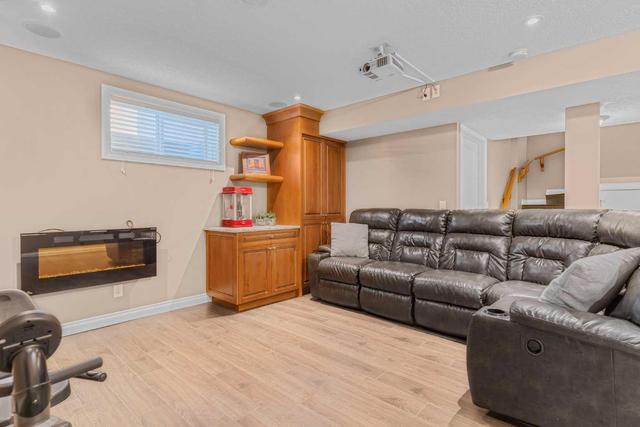 2517 Coopers Circle Sw, House detached with 5 bedrooms, 3 bathrooms and 4 parking in Airdrie AB | Image 35