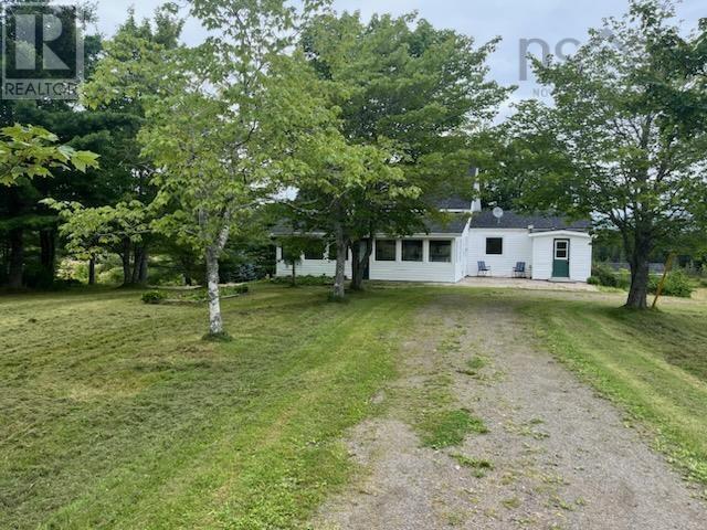 3003 West Lake Ainslie Road, House detached with 4 bedrooms, 2 bathrooms and null parking in Inverness, Subd. A NS | Image 1