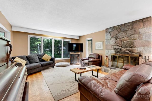2844 Old Almonte Road, House detached with 6 bedrooms, 4 bathrooms and 12 parking in Ottawa ON | Image 4