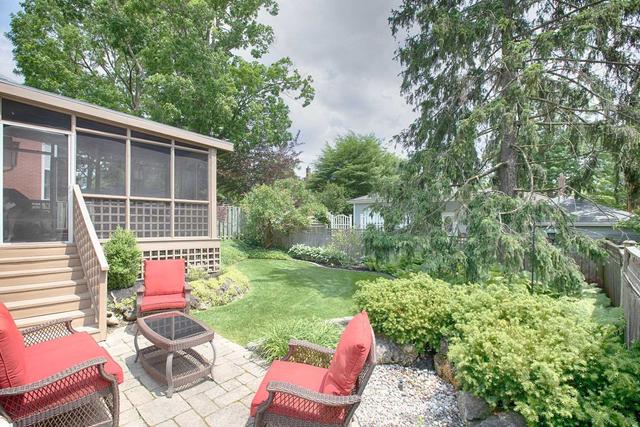 74 Durham St, House detached with 3 bedrooms, 3 bathrooms and 4 parking in Guelph ON | Image 8