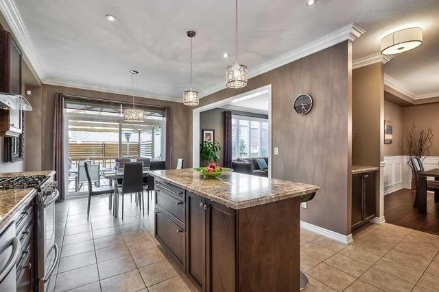 155 Rowe Terr, House detached with 4 bedrooms, 4 bathrooms and 4 parking in Milton ON | Image 7