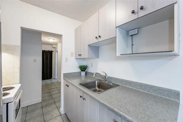 606 - 81 Charlton Ave E, Condo with 1 bedrooms, 1 bathrooms and 1 parking in Hamilton ON | Image 30