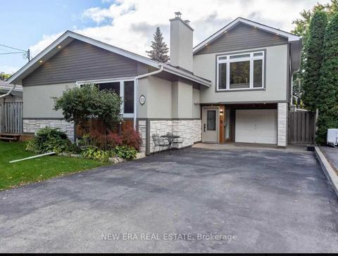11 Brynston Rd, House detached with 4 bedrooms, 3 bathrooms and 5 parking in Toronto ON | Card Image