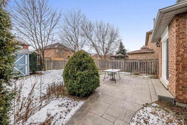 66 Killaloe Cres, House detached with 3 bedrooms, 3 bathrooms and 6 parking in Halton Hills ON | Image 28