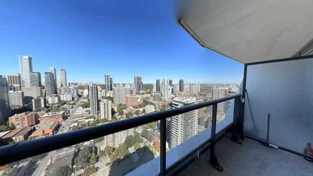 4010 - 85 Wood St, Condo with 1 bedrooms, 1 bathrooms and 0 parking in Toronto ON | Image 9